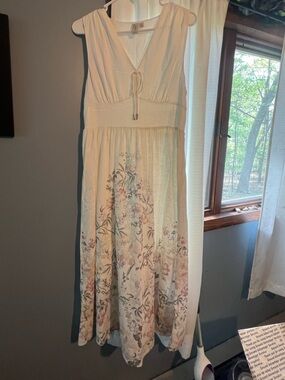 Joie Cream Floral V-Neck Midi Dress